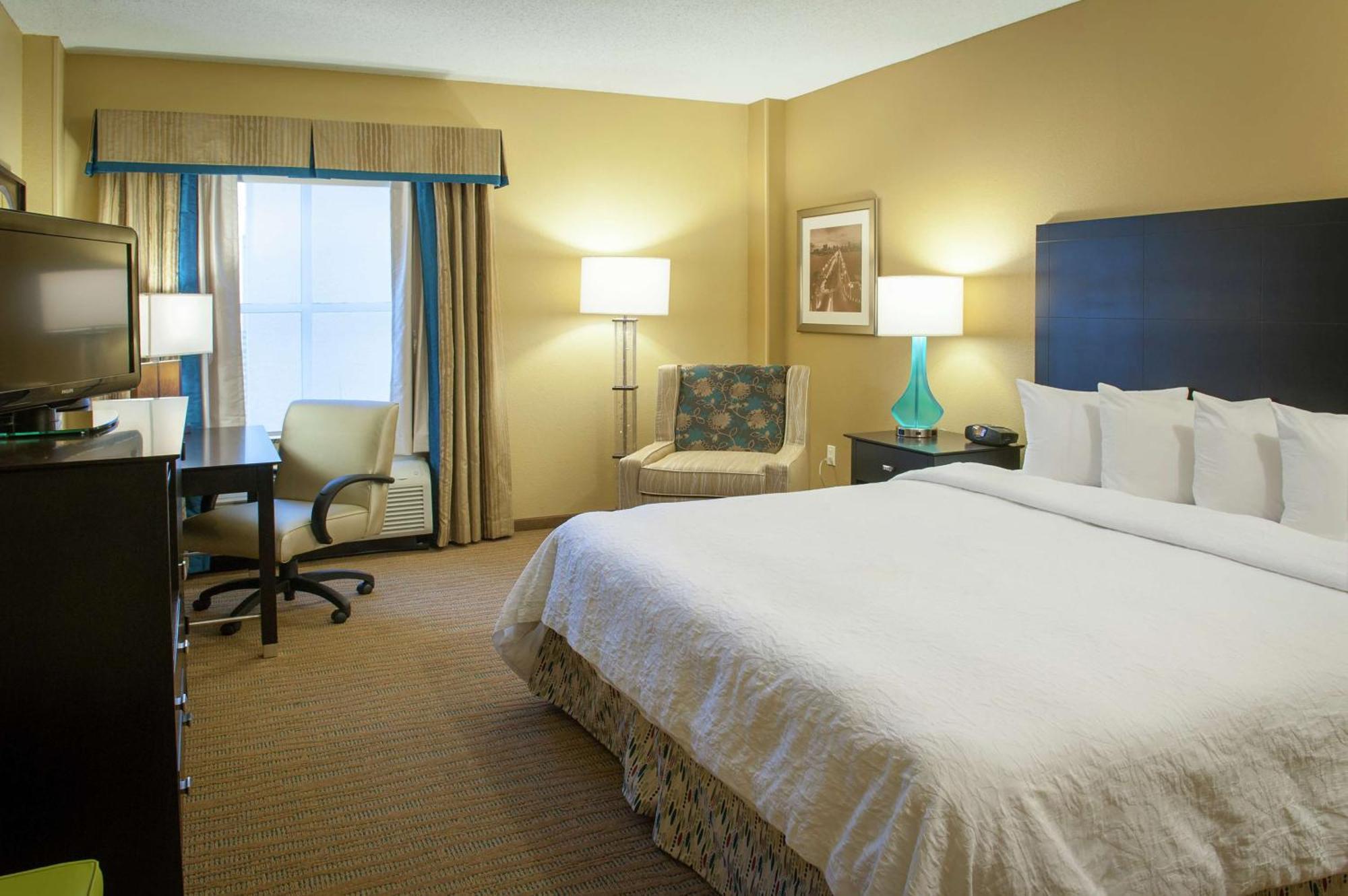Hampton Inn & Suites St. Petersburg/Downtown Eksteriør bilde