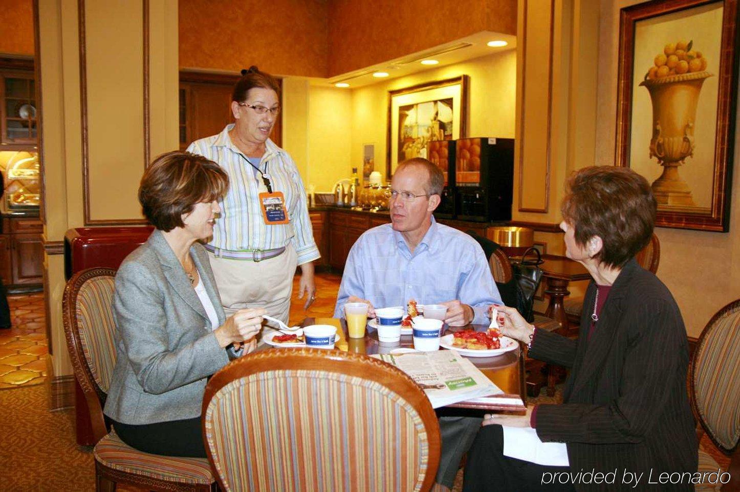 Hampton Inn & Suites St. Petersburg/Downtown Restaurant bilde